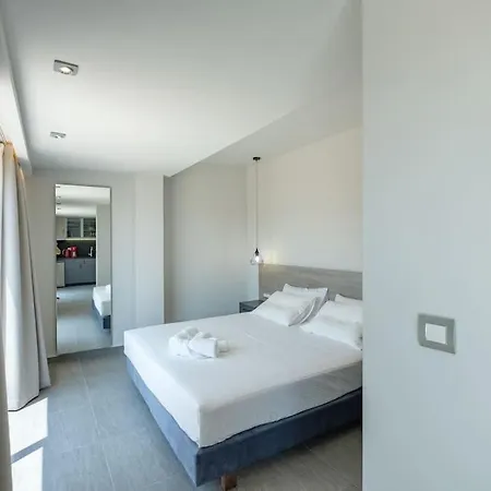 Sky-high Penthouse W. Stunning Views - 04 Lägenhet Chania (Crete)