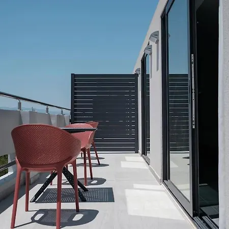 Sky-high Penthouse W. Stunning Views - 04 아파트