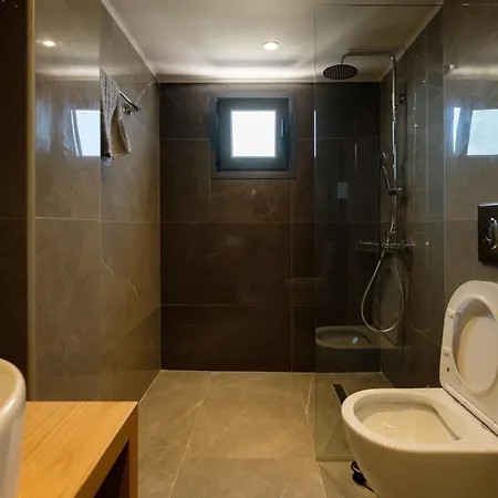 דירה Sky-high Penthouse W. Stunning Views - 04 חאניה